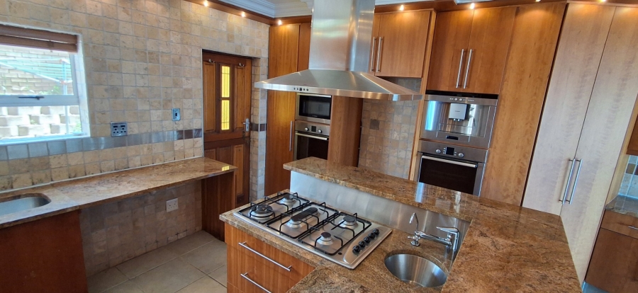 3 Bedroom Property for Sale in Mossel Bay Ext 15 Western Cape